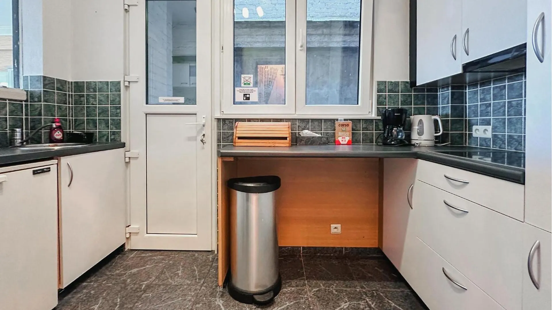 Gorgeous Apartment In Oostende With Kitchen Belgium