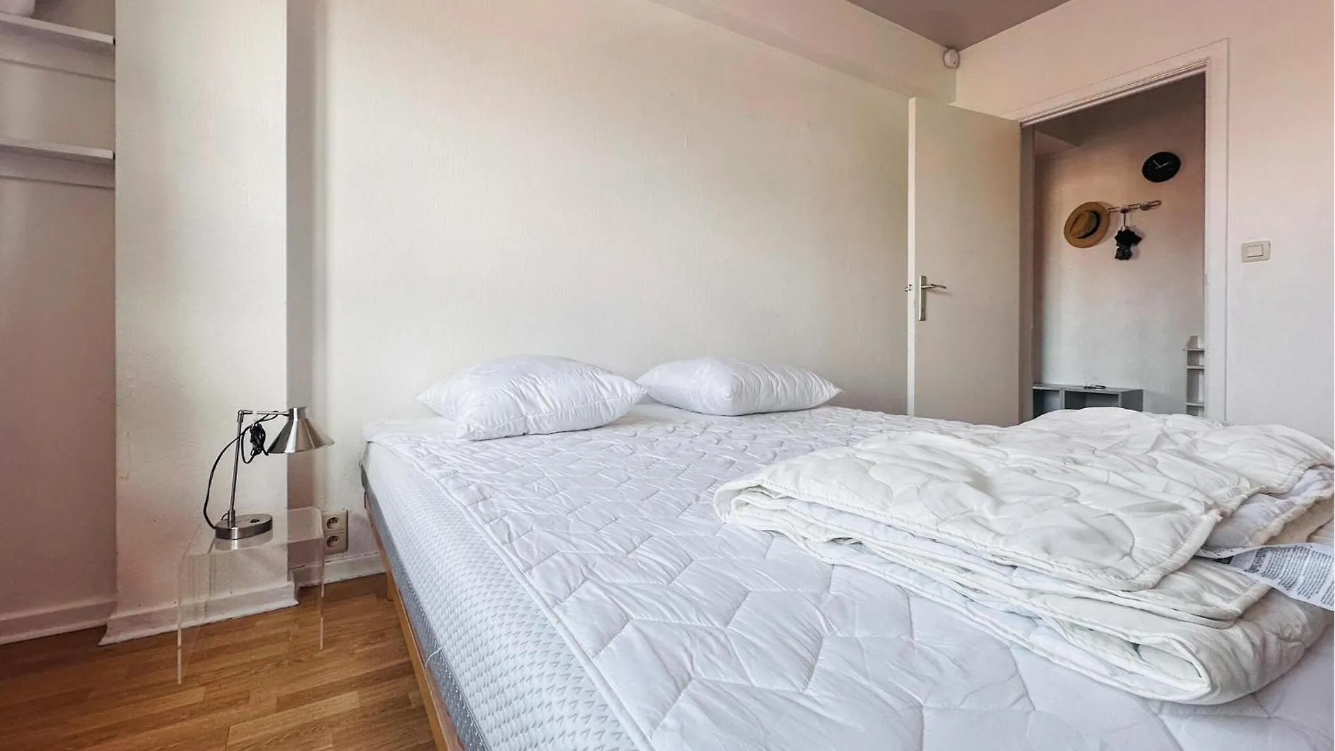 Gorgeous Apartment In Oostende With Kitchen Belgium