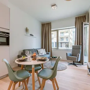 Huswell - Modern In A New Near The Sea Appartement